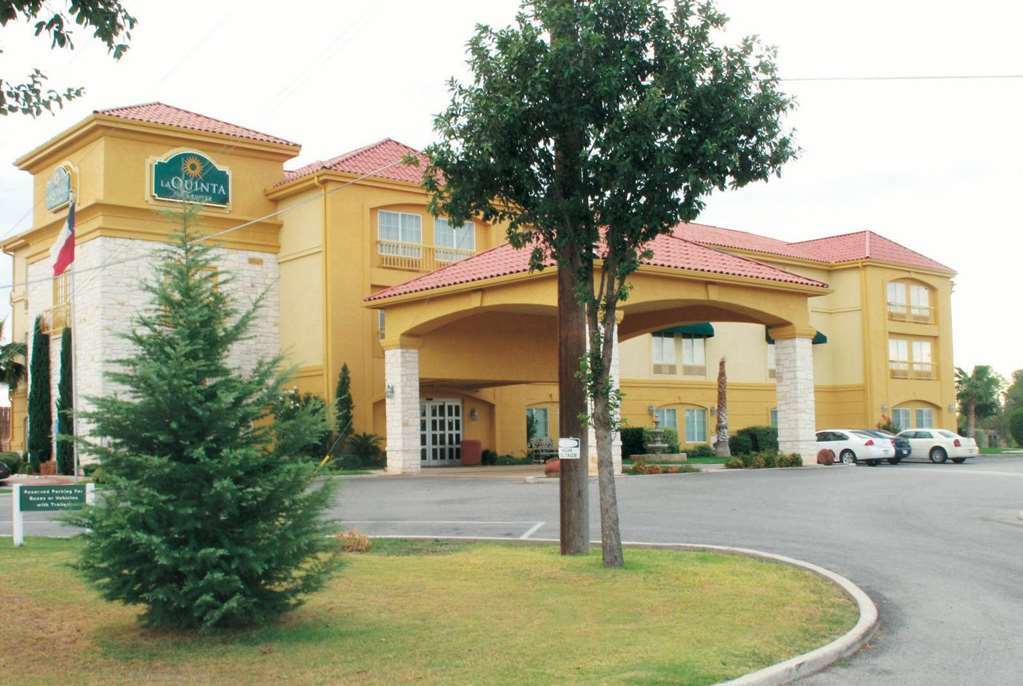 Hotel La Quinta By Wyndham Fredericksburg Esterno foto